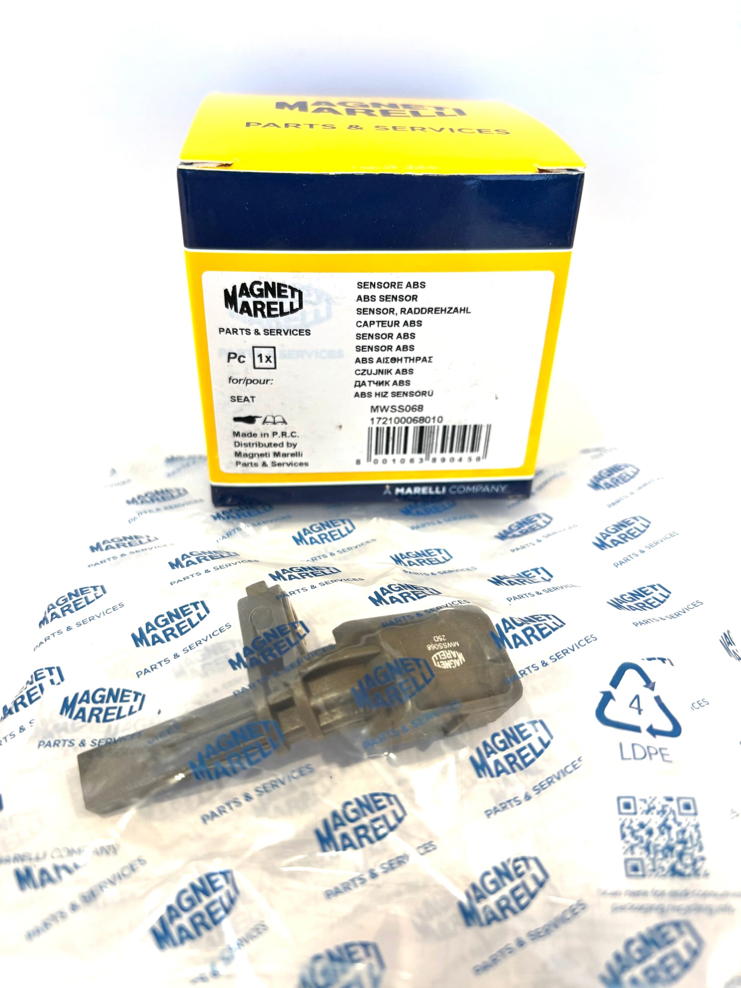 VAG Audi Volkswagen 172100068010 - Sensor, wheel speed, rear-RH OE: WHT 003 856 C