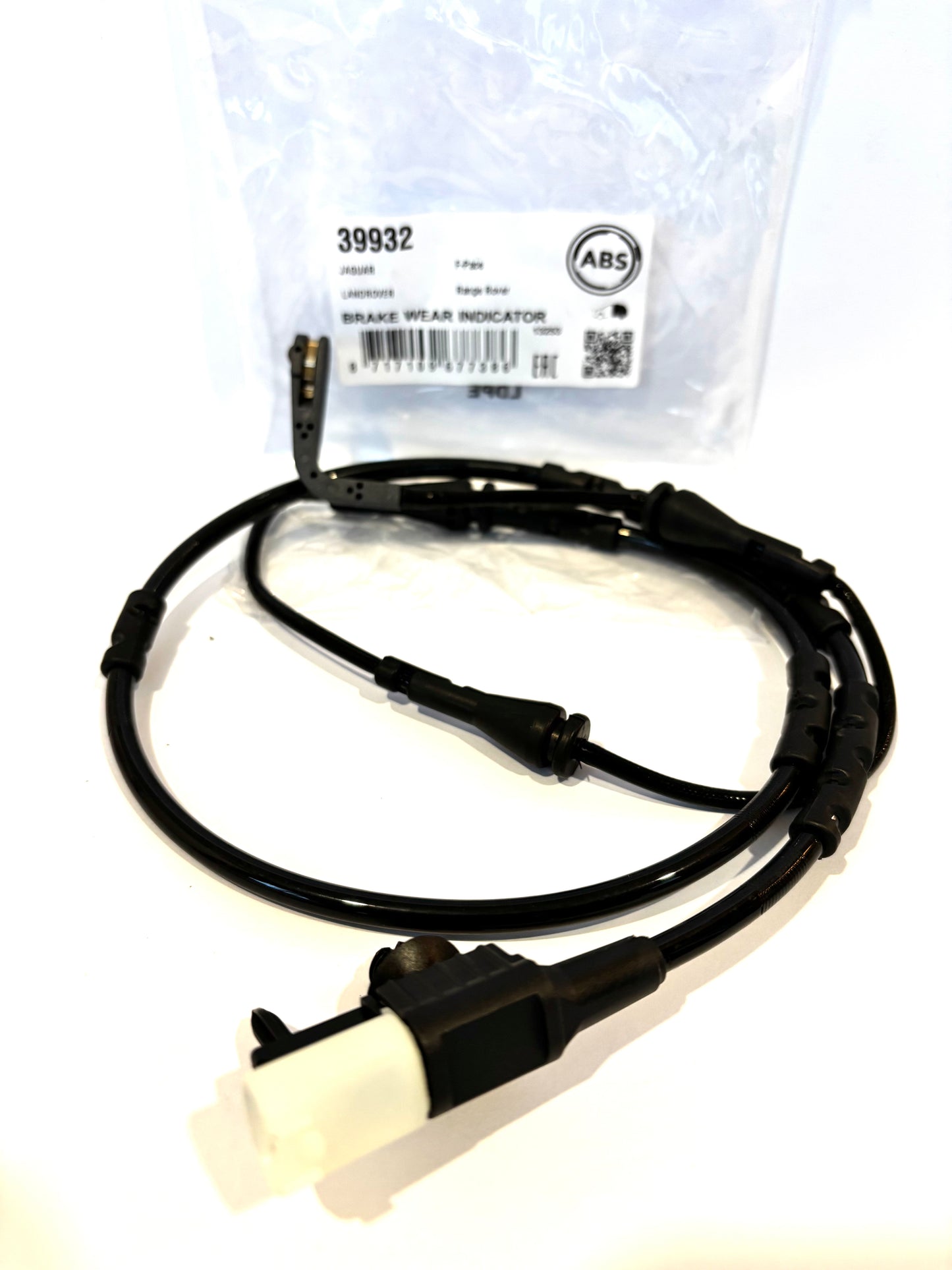 Land Rover 39932 - Warning Contact, brake pad wear, rear OE: LR090709