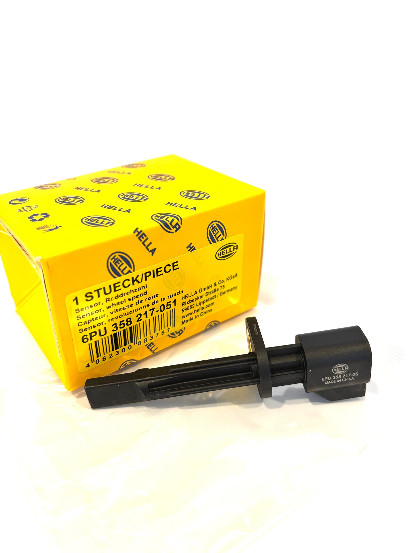 Volvo 6PU-358 217-051 - Sensor, wheel speed, rear OE: 31362355